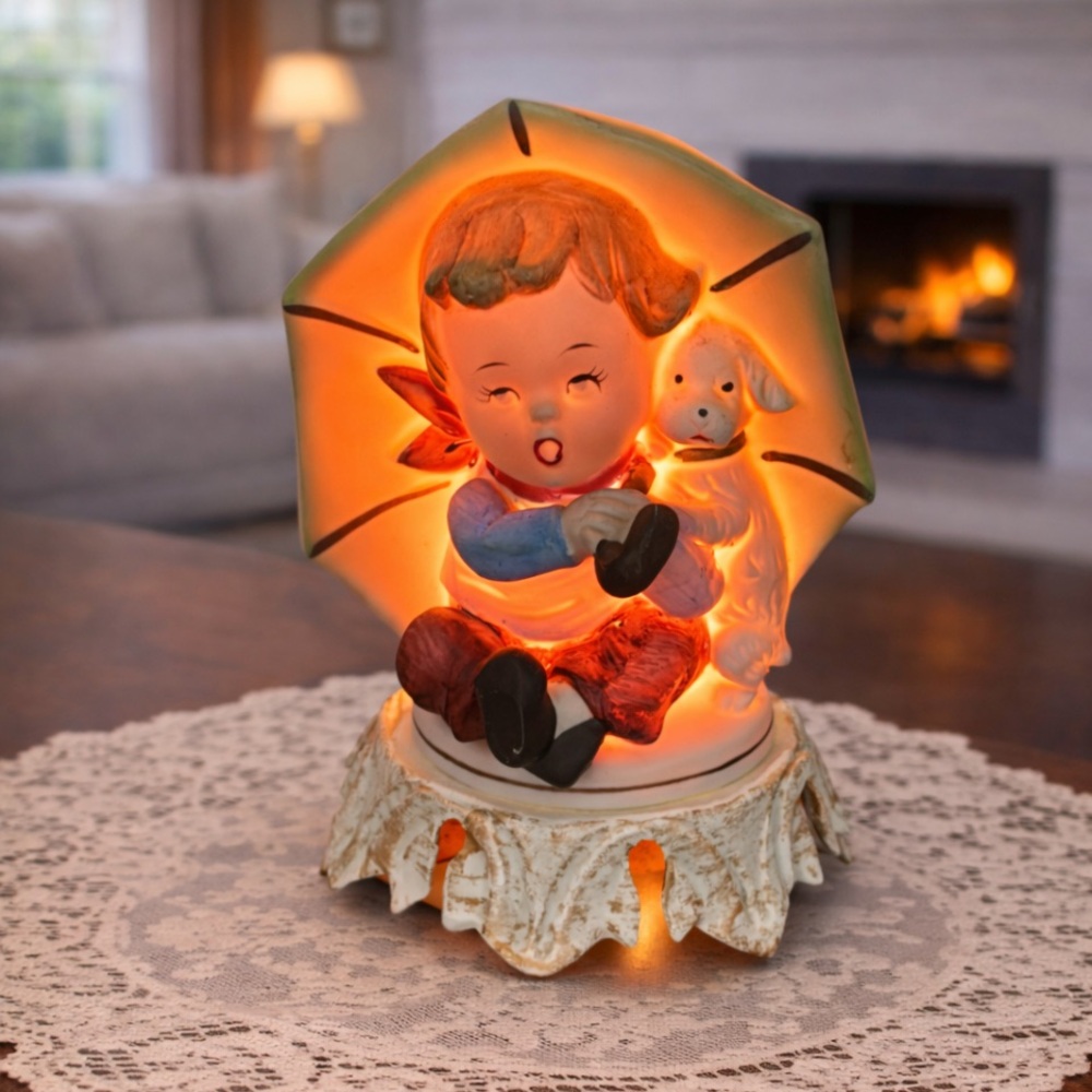Vintage 70’s Aladdin Giftware Boy Umbrella & Dog Nightlite